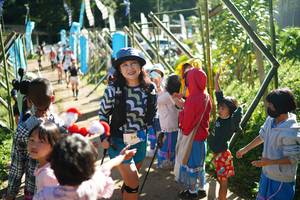 BIB: 242
                            <button type="button" onclick="openModal(19037815)" class="btn btn-primary btn-sm float-right btn-popup" data-toggle="modal" data-target=".modal-high-quality">
                        <i class="fas fa-shopping-cart"></i> Add to Cart
                    </button>
                                            <button type="button" onclick="isThisMe(19037815, true)" class="btn btn-success btn-sm float-right btn-popup btn-isme hidden" data-toggle="tooltip" data-placement="bottom" title="นี่คือรูปของคุณใช่ไหม คลิกที่นี่เพื่อเอาเข้าอัลบั้ม">
                        <i class="fas fa-plus"></i> Add to album
                    </button>
                    <button type="button" onclick="isThisMe(19037815, false)" class="btn btn-warning btn-sm float-right btn-popup btn-isnotme hidden">
                        <i class="fas fa-ban"></i> Remove from album
                    </button>